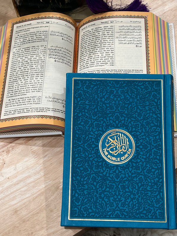 English Translation Quran w/colored pages - Medium Size Only